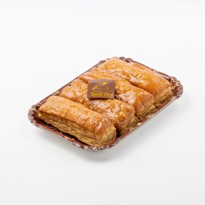 Sfogliatine con crema di nocciole vassoio